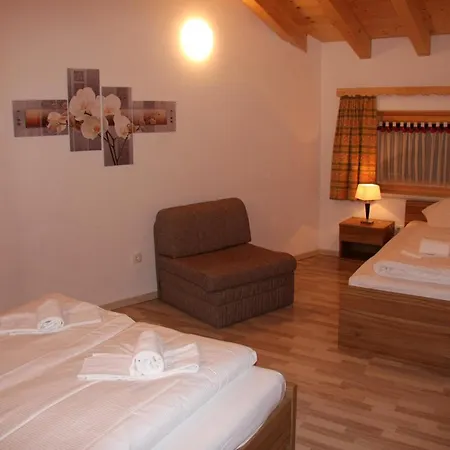 Fürstalm Alpendorf Apartamento *