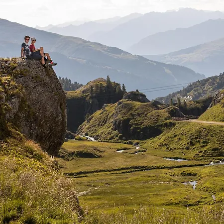 Fürstalm Alpendorf Apartamento *